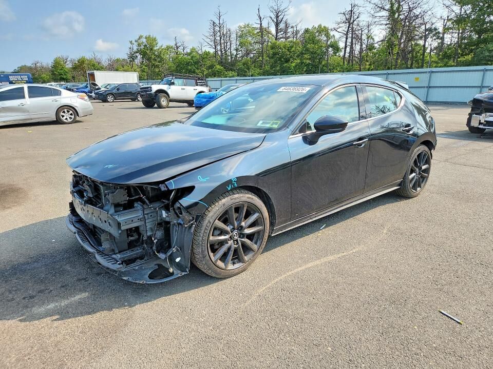 2022 MAZDA Mazda3