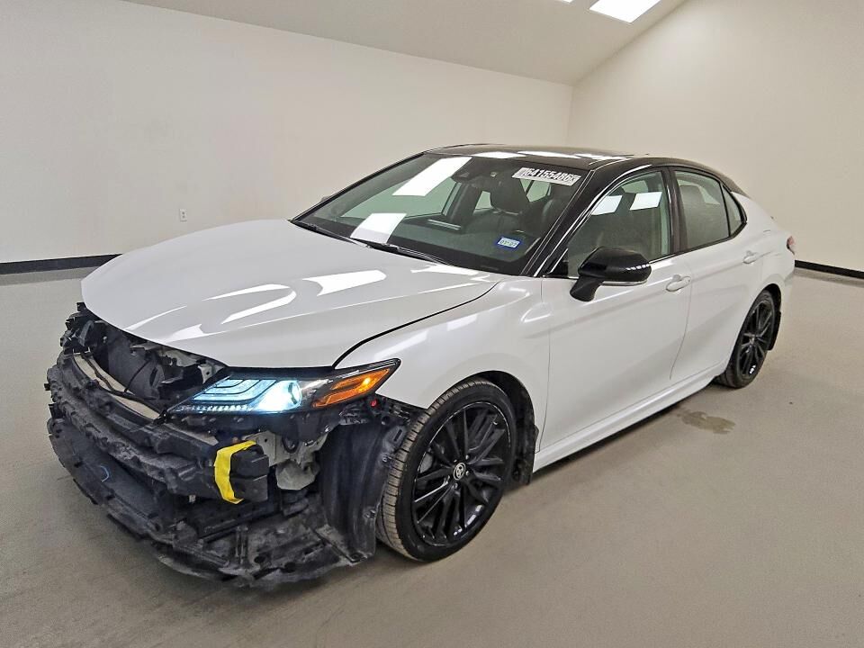 2022 TOYOTA Camry