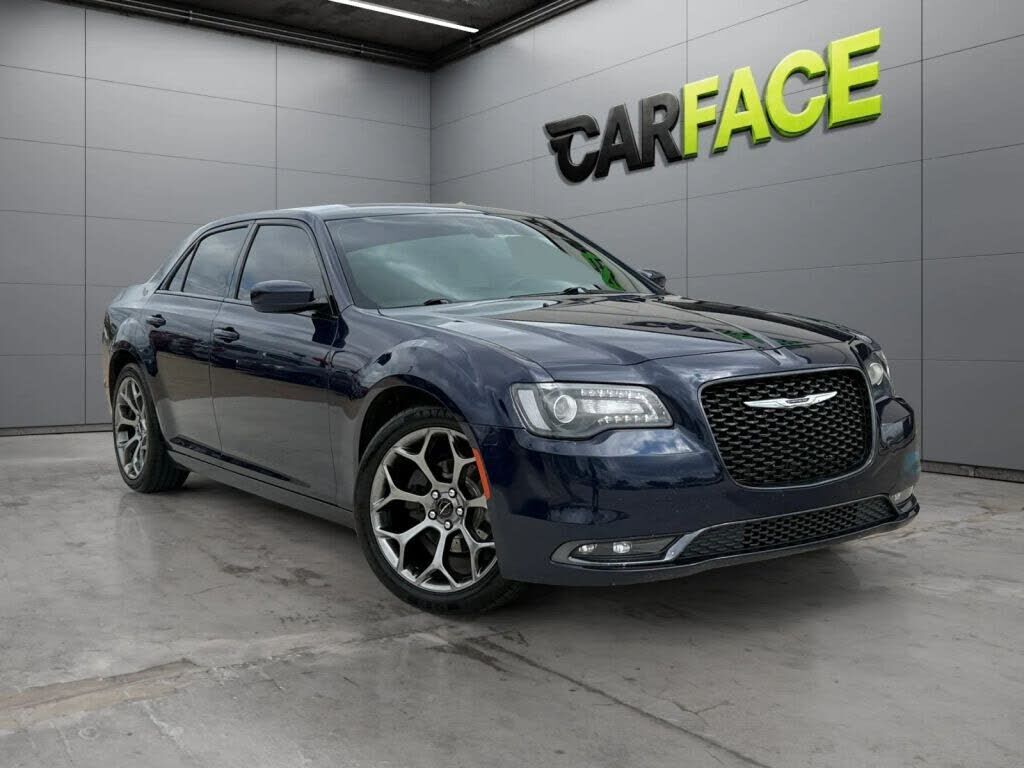 2016 CHRYSLER 300