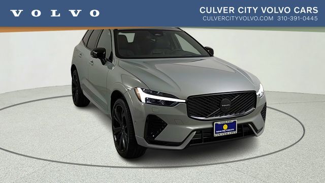 2026 VOLVO XC60