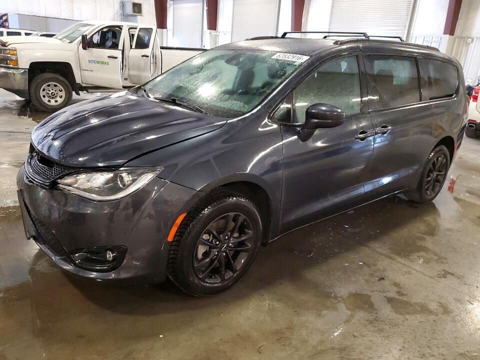 2020 CHRYSLER Pacifica