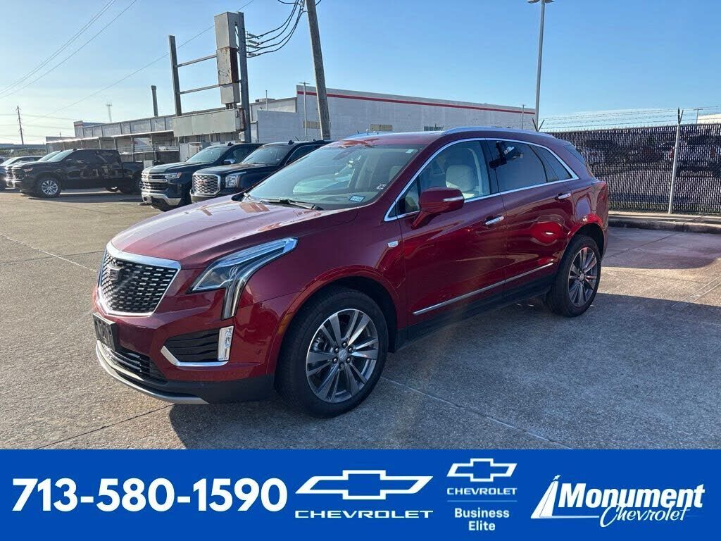 2025 CADILLAC XT5