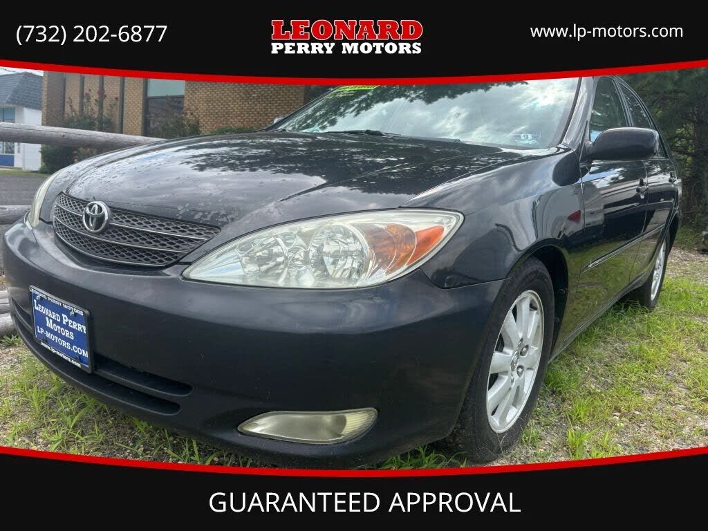 2004 TOYOTA Camry