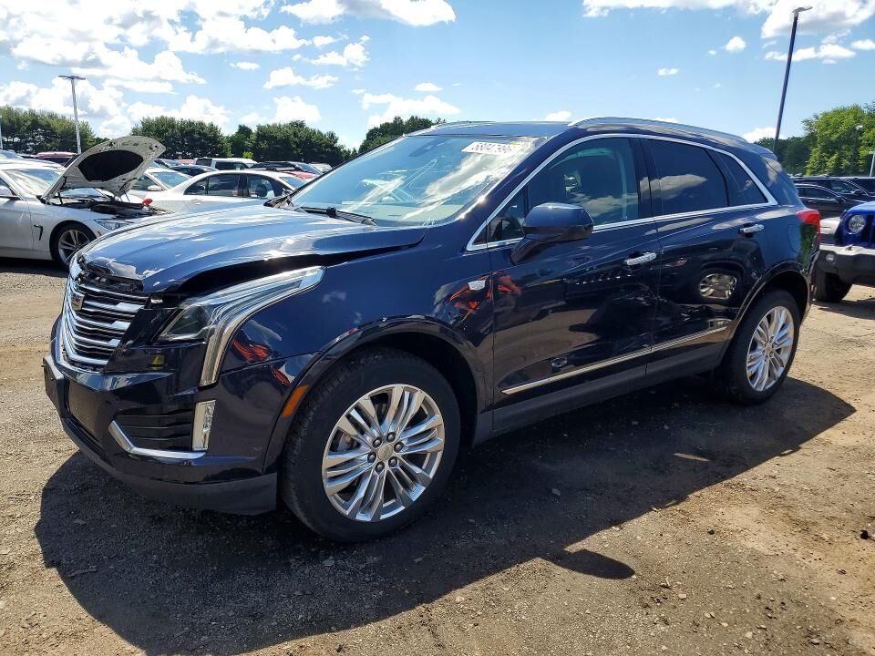 2017 CADILLAC XT5