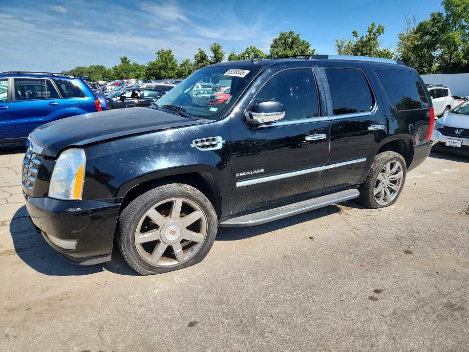 2014 CADILLAC Escalade