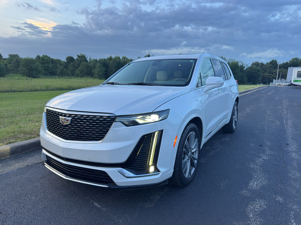 2021 CADILLAC XT6