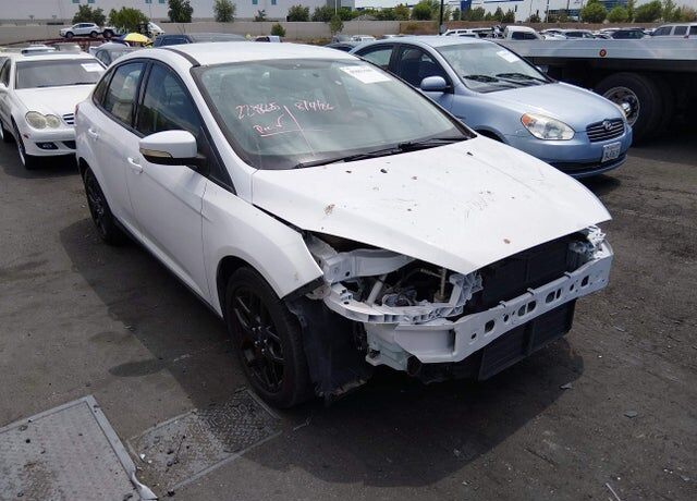 2016 FORD Focus