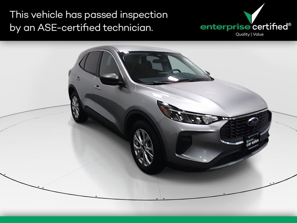 2024 FORD Escape