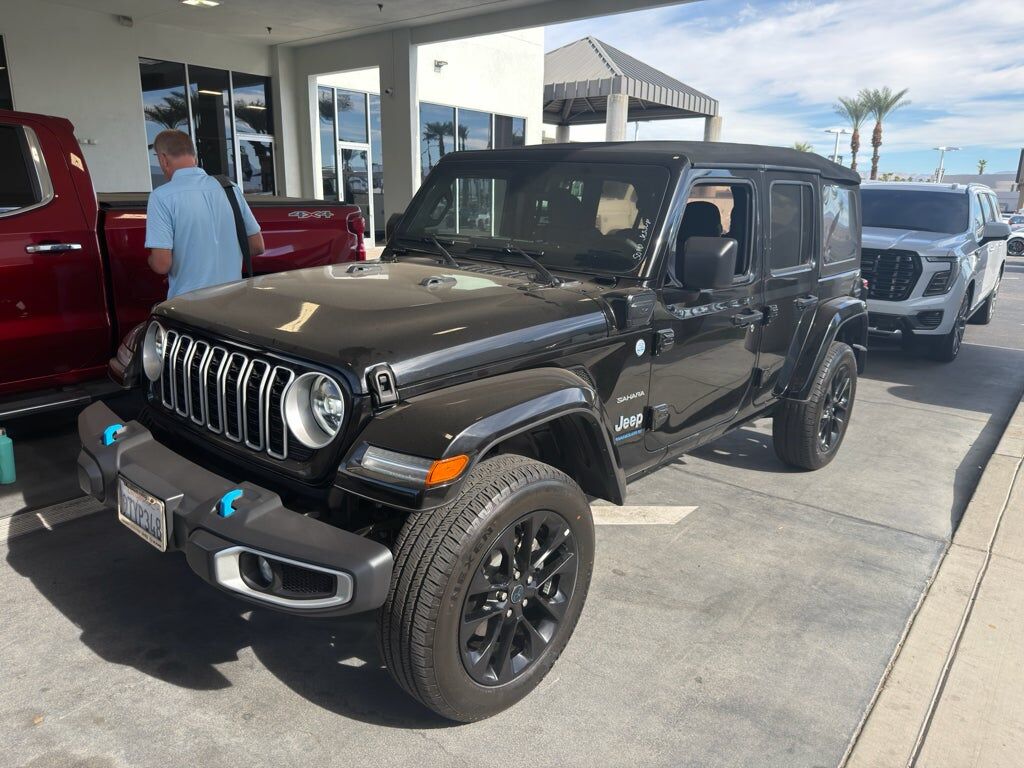 2024 JEEP Wrangler