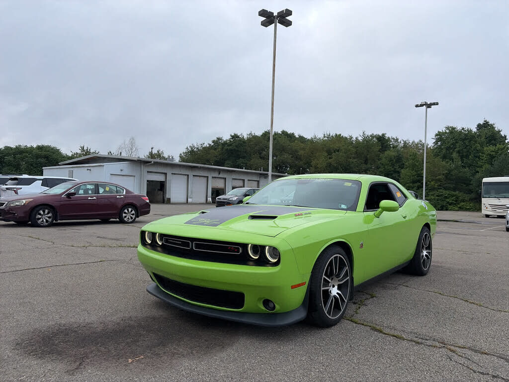 2015 DODGE Challenger