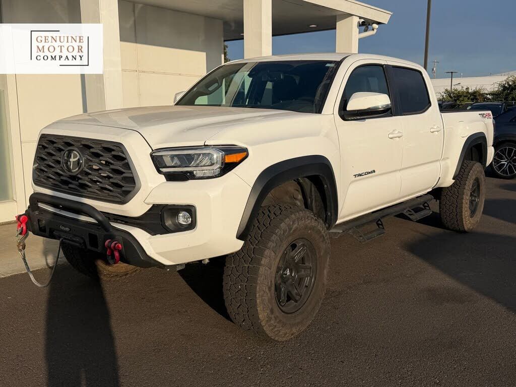 2023 TOYOTA Tacoma