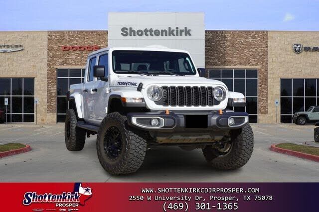 2025 JEEP Gladiator