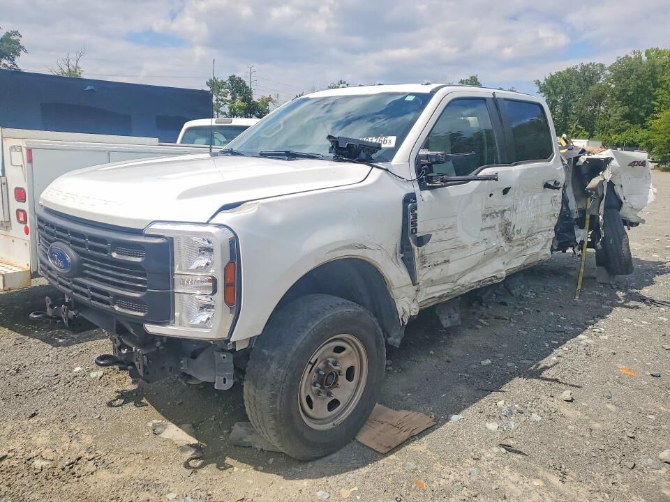 2024 FORD F-350