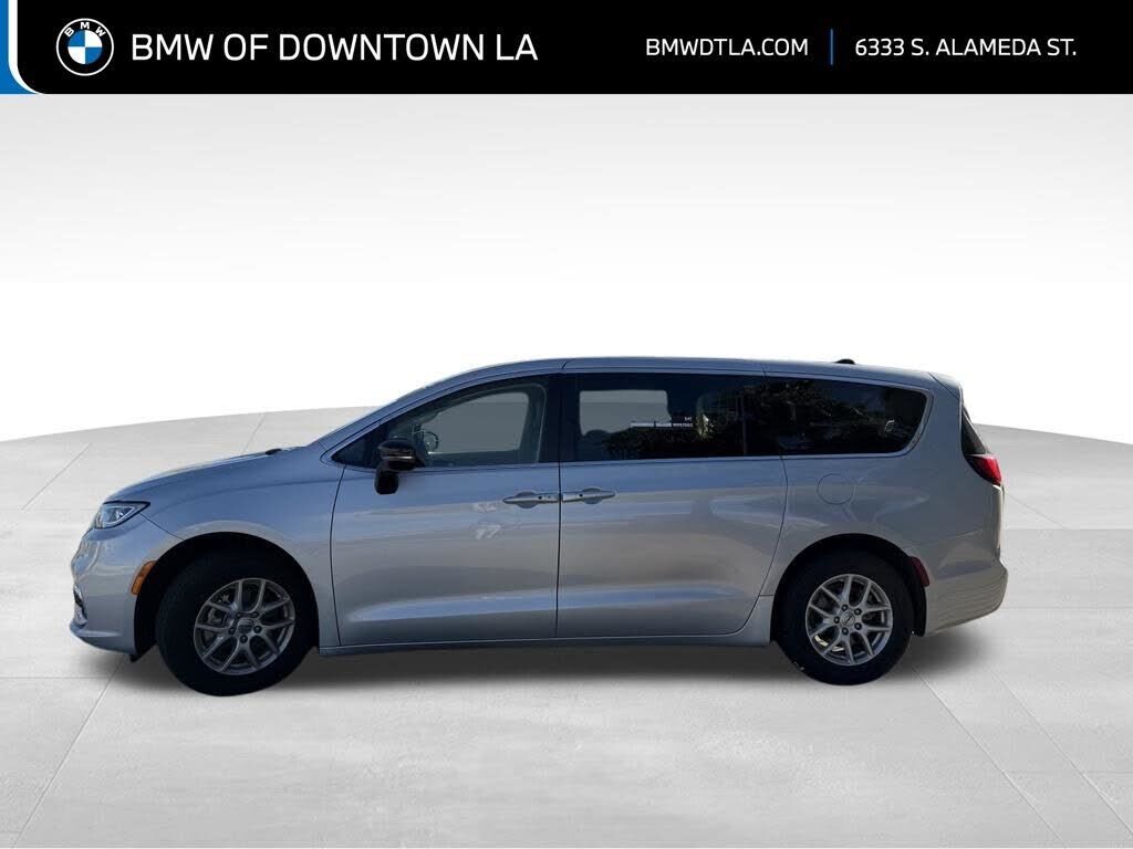2024 CHRYSLER Pacifica