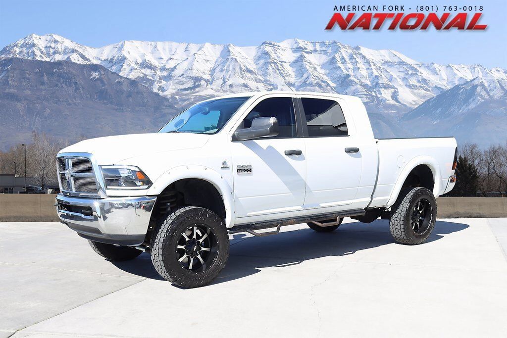 2012 DODGE Ram