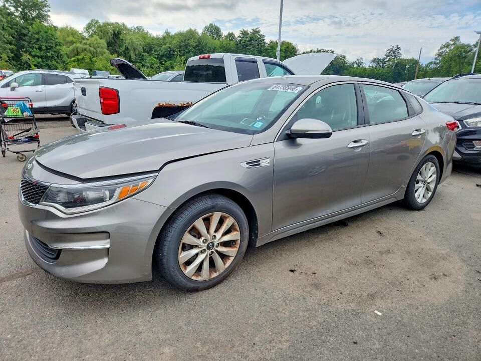 2017 KIA Optima
