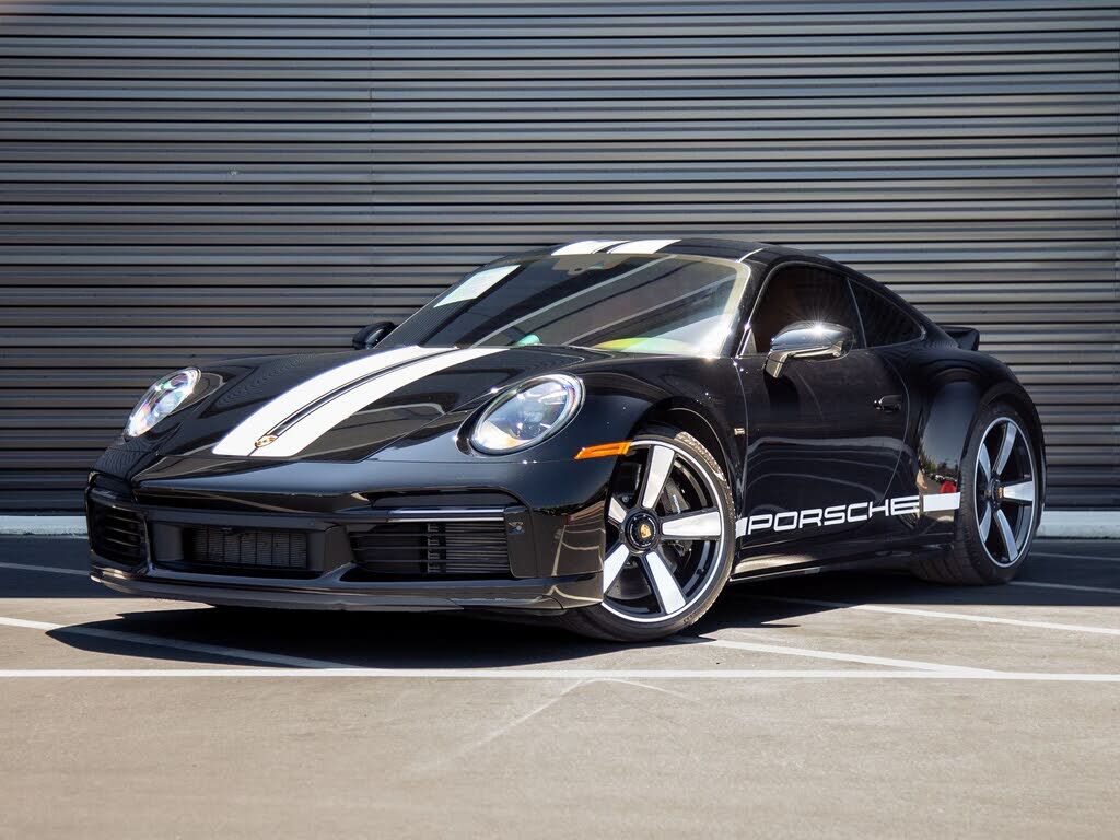 2023 PORSCHE 911
