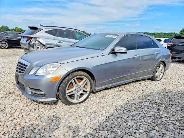 2013 MERCEDES-BENZ E-Class