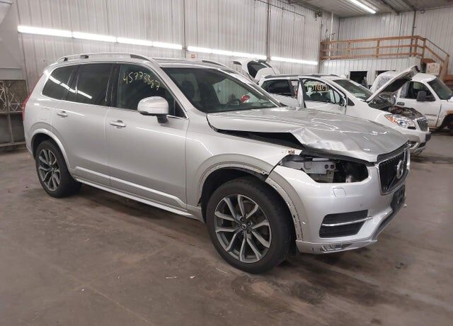 2019 VOLVO XC90