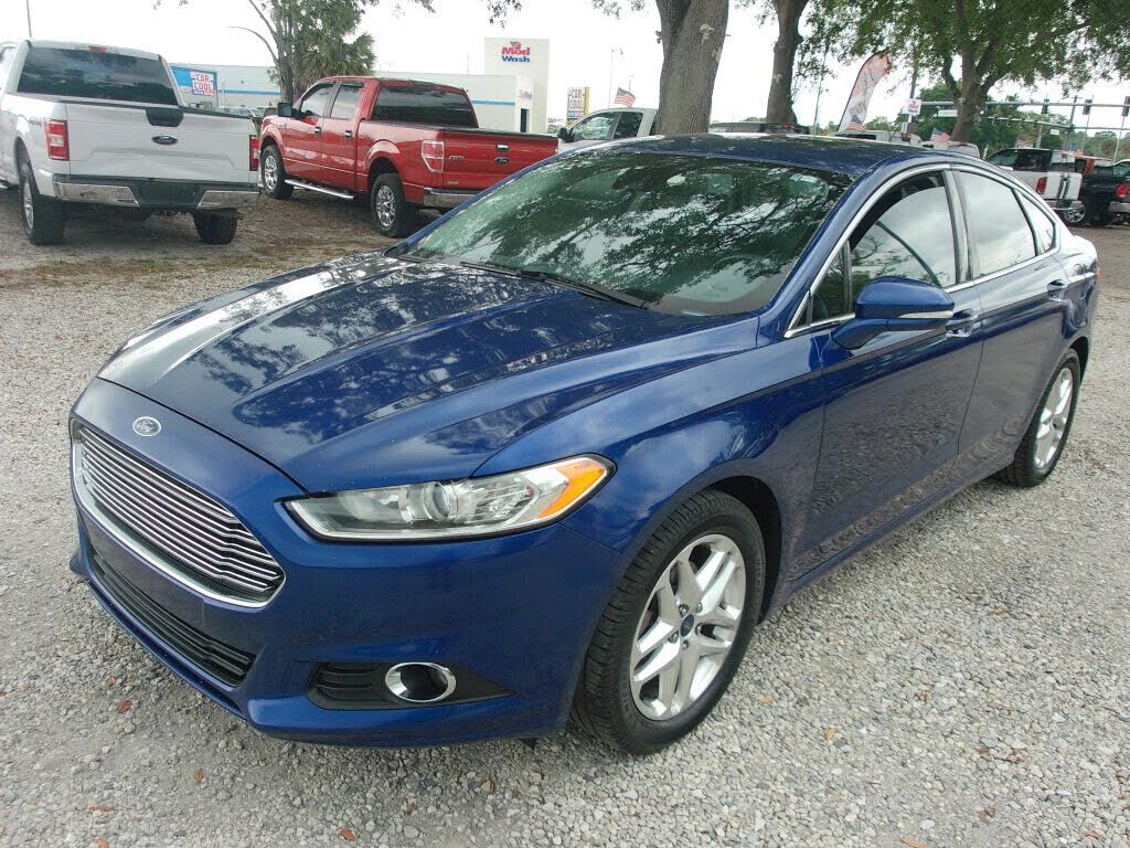 2013 FORD Fusion