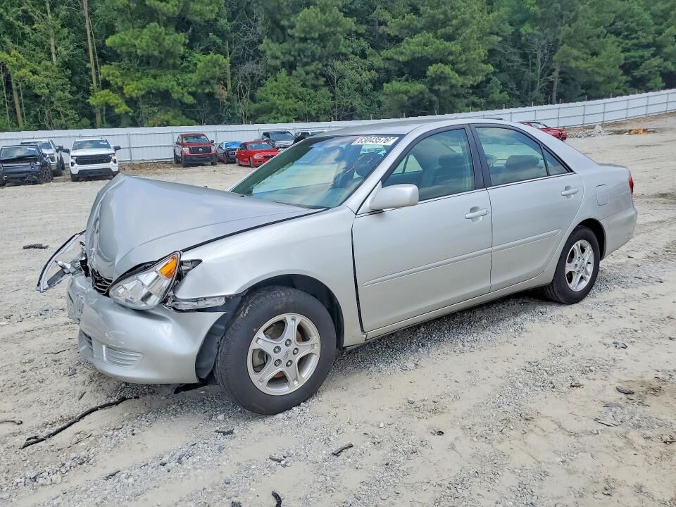 2005 TOYOTA Camry