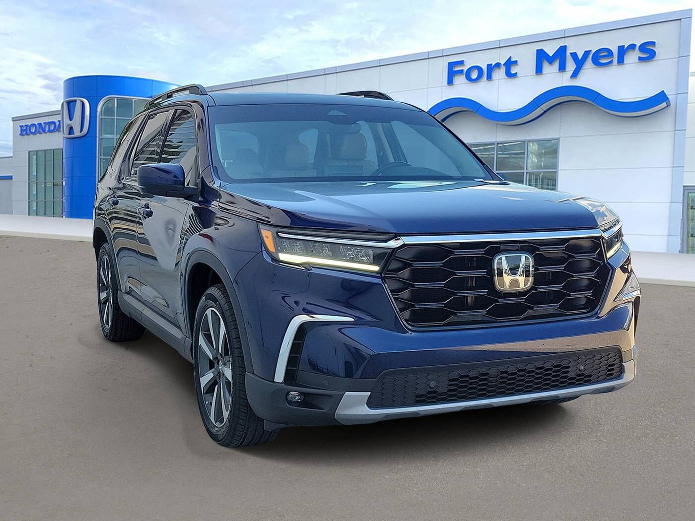 2023 HONDA Pilot