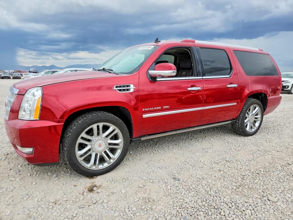 2013 CADILLAC Escalade
