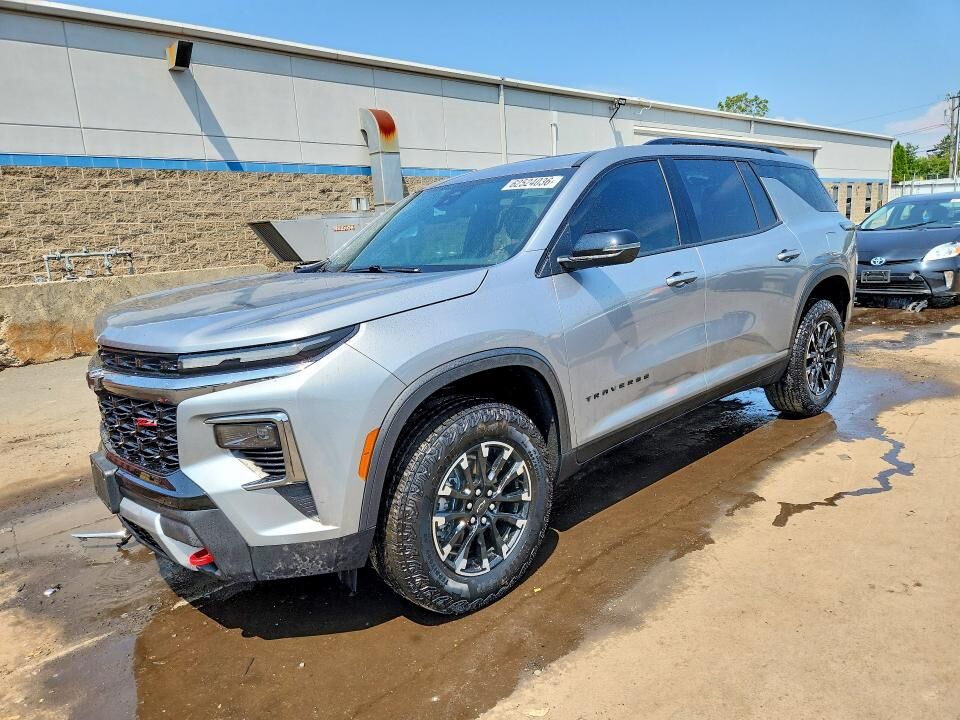 2025 CHEVROLET Traverse