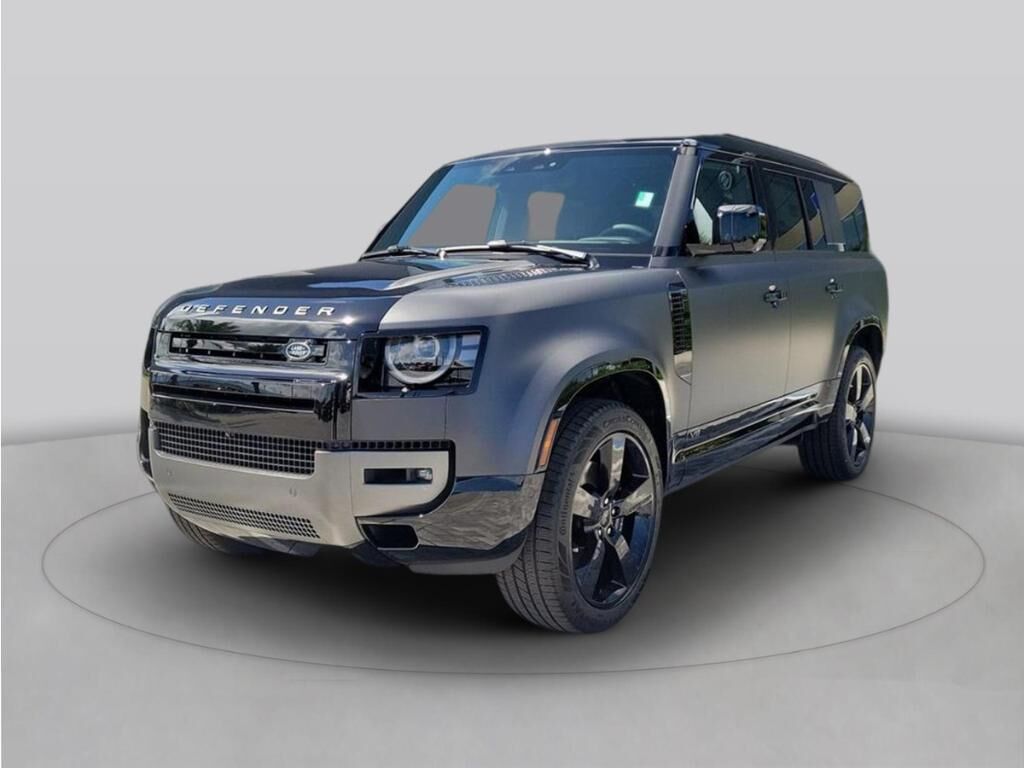 2026 LAND ROVER Defender