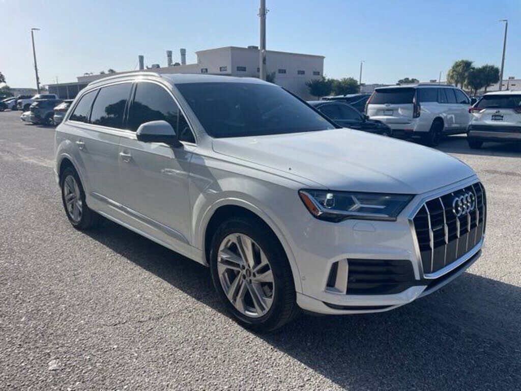 2022 AUDI Q7