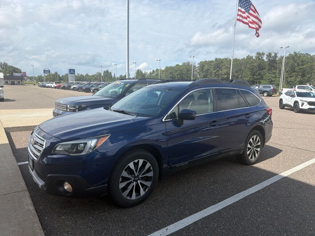 2017 SUBARU Outback