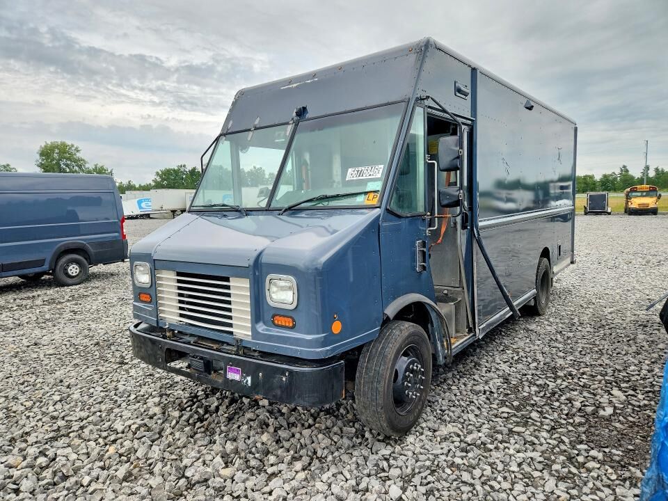 2020 FORD Commercial Chassis