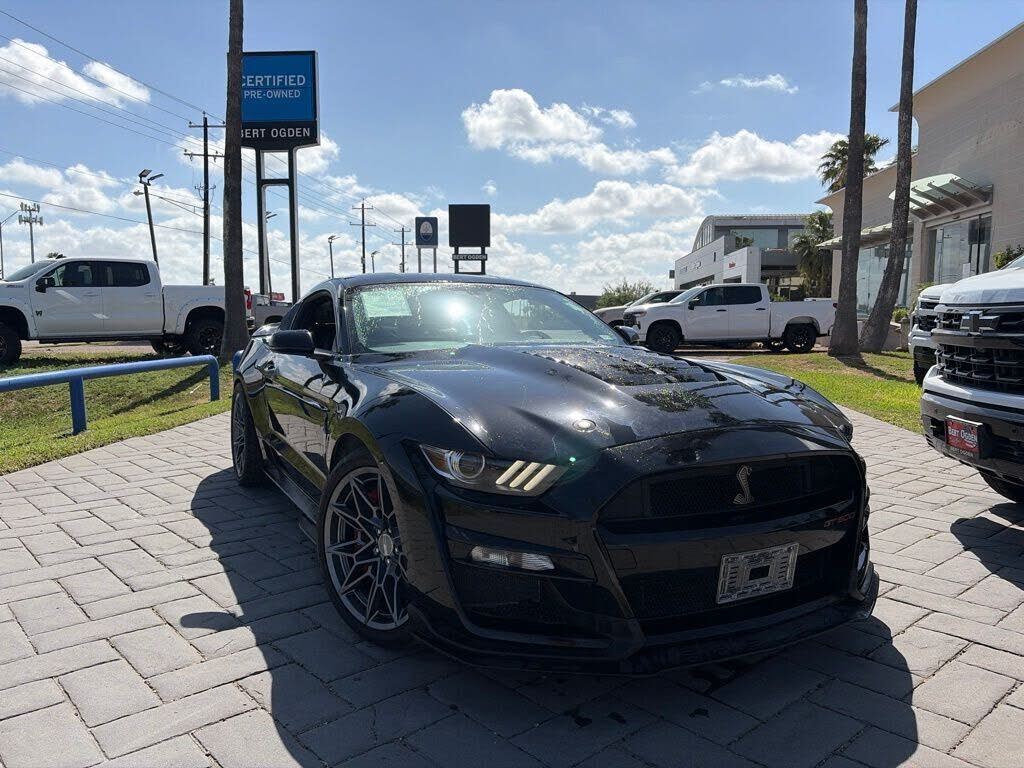 2022 FORD Mustang