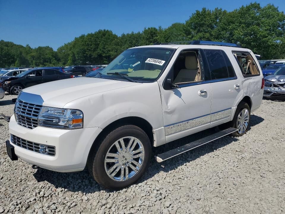 2010 LINCOLN Navigator
