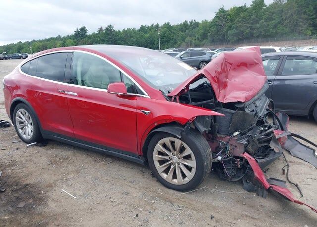 2018 TESLA Model X