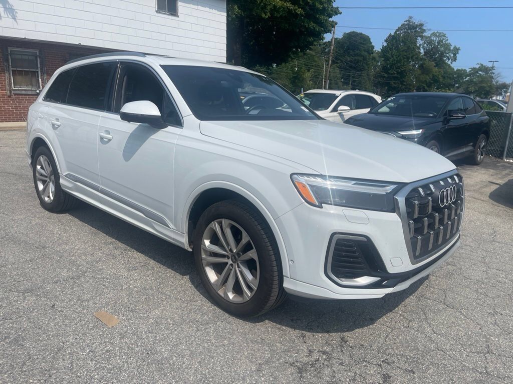 2025 AUDI Q7