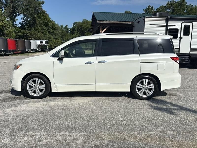 2015 NISSAN Quest