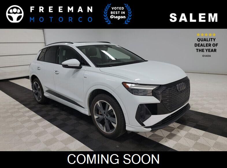 2023 AUDI Q4