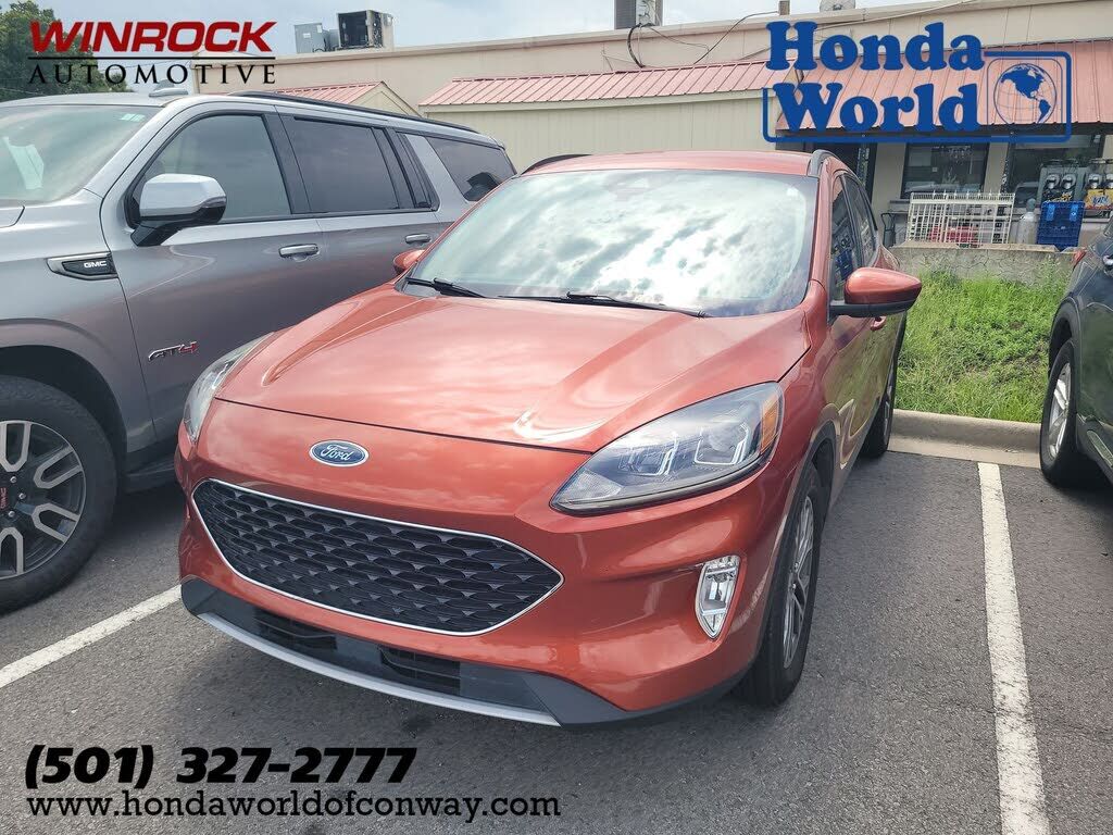2020 FORD Escape