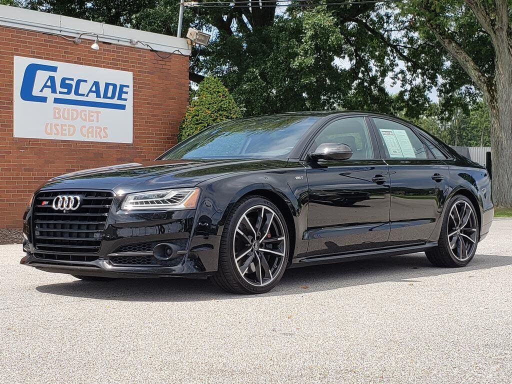 2017 AUDI S8