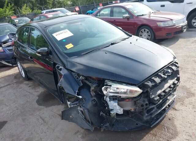 2016 FORD Focus