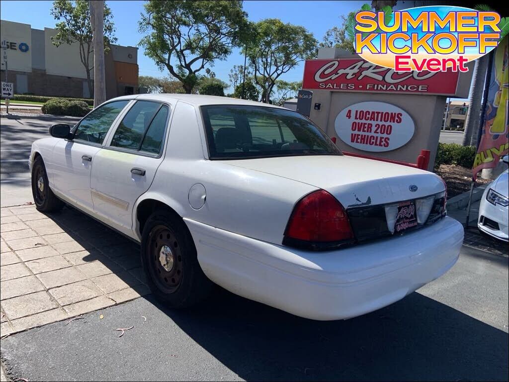 2011 FORD Crown Victoria