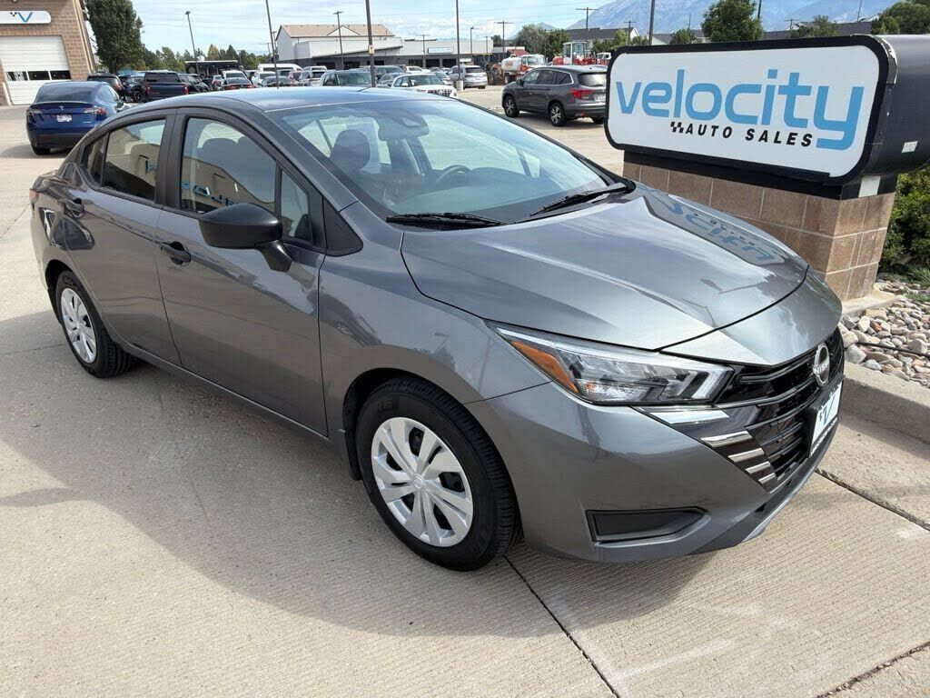 2025 NISSAN Versa