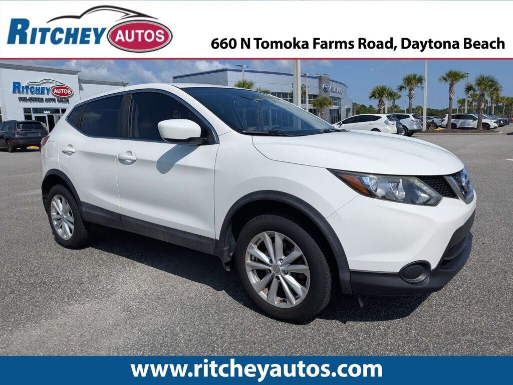 2017 NISSAN Rogue