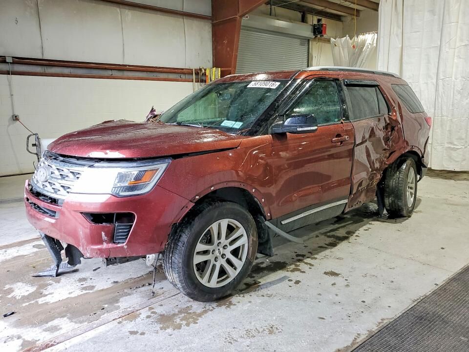 2018 FORD Explorer