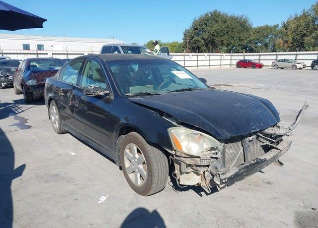 2003 NISSAN Altima