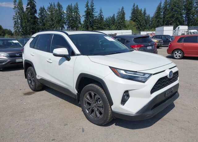 2022 TOYOTA RAV4