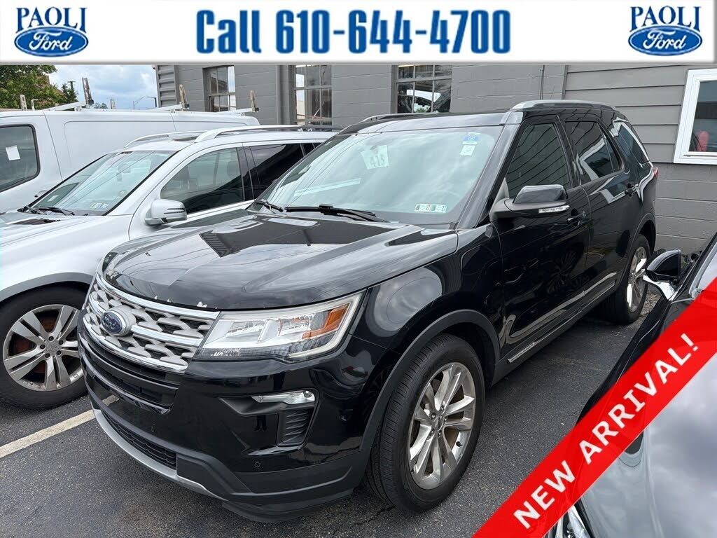 2018 FORD Explorer