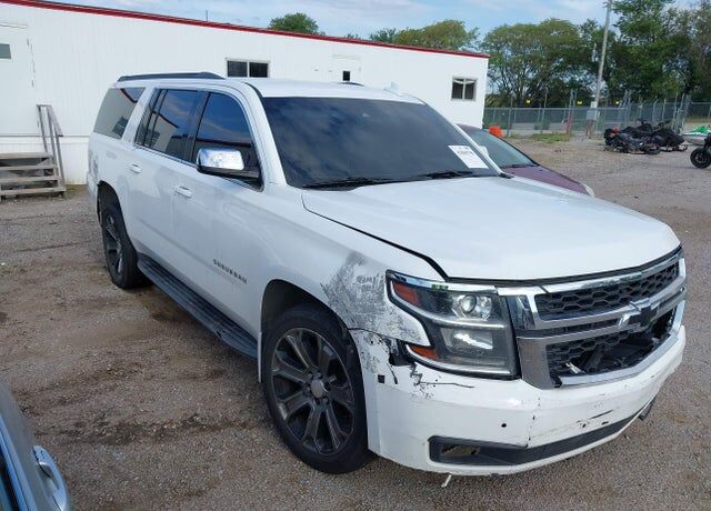 2016 CHEVROLET Suburban