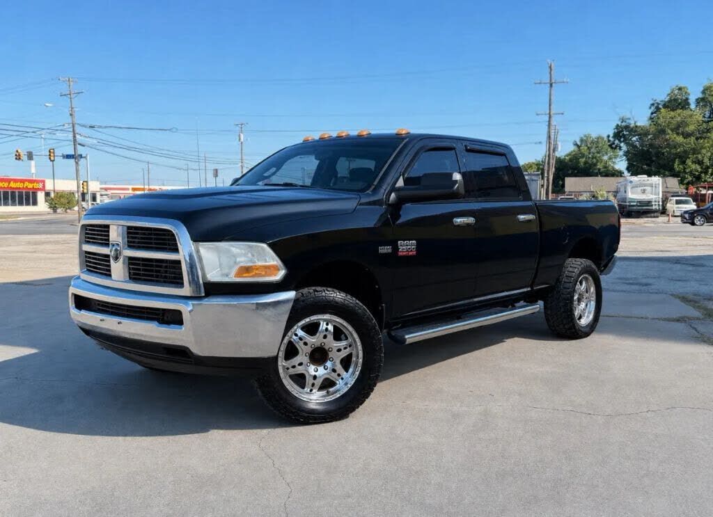 2012 DODGE Ram